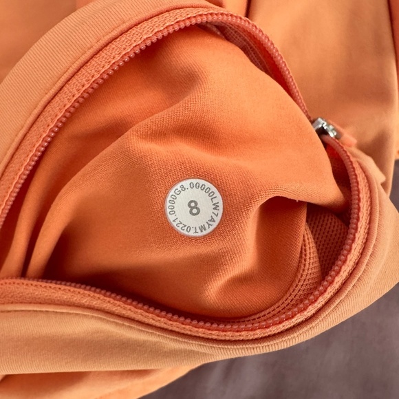 Lululemon - Speed Up Mid-Rise Lined Running Short 4", Sunny Coral, Size 8 - Picture 8 of 8
